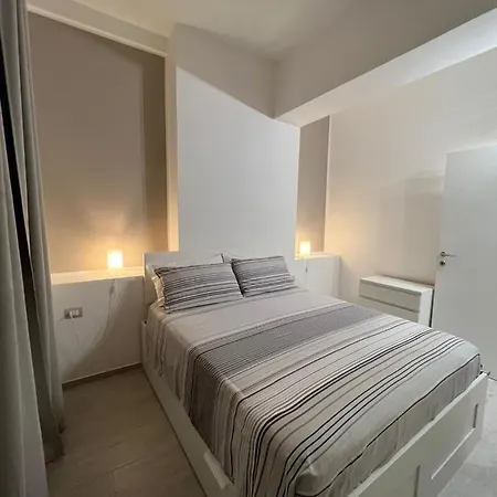 Riviera Apartman *